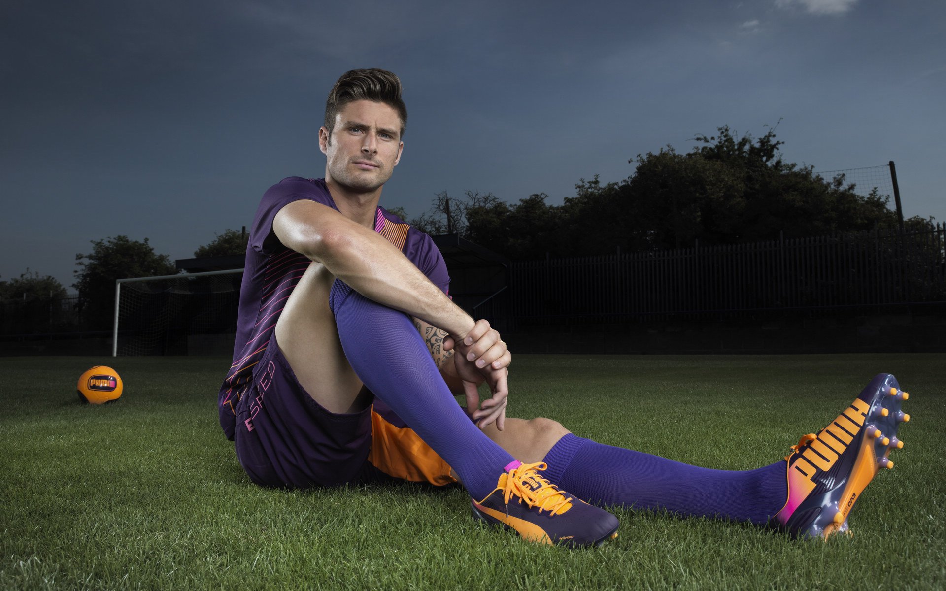 俱乐部在青训计划上获得政府支持,充分利用俱乐部的青训系统培养球员